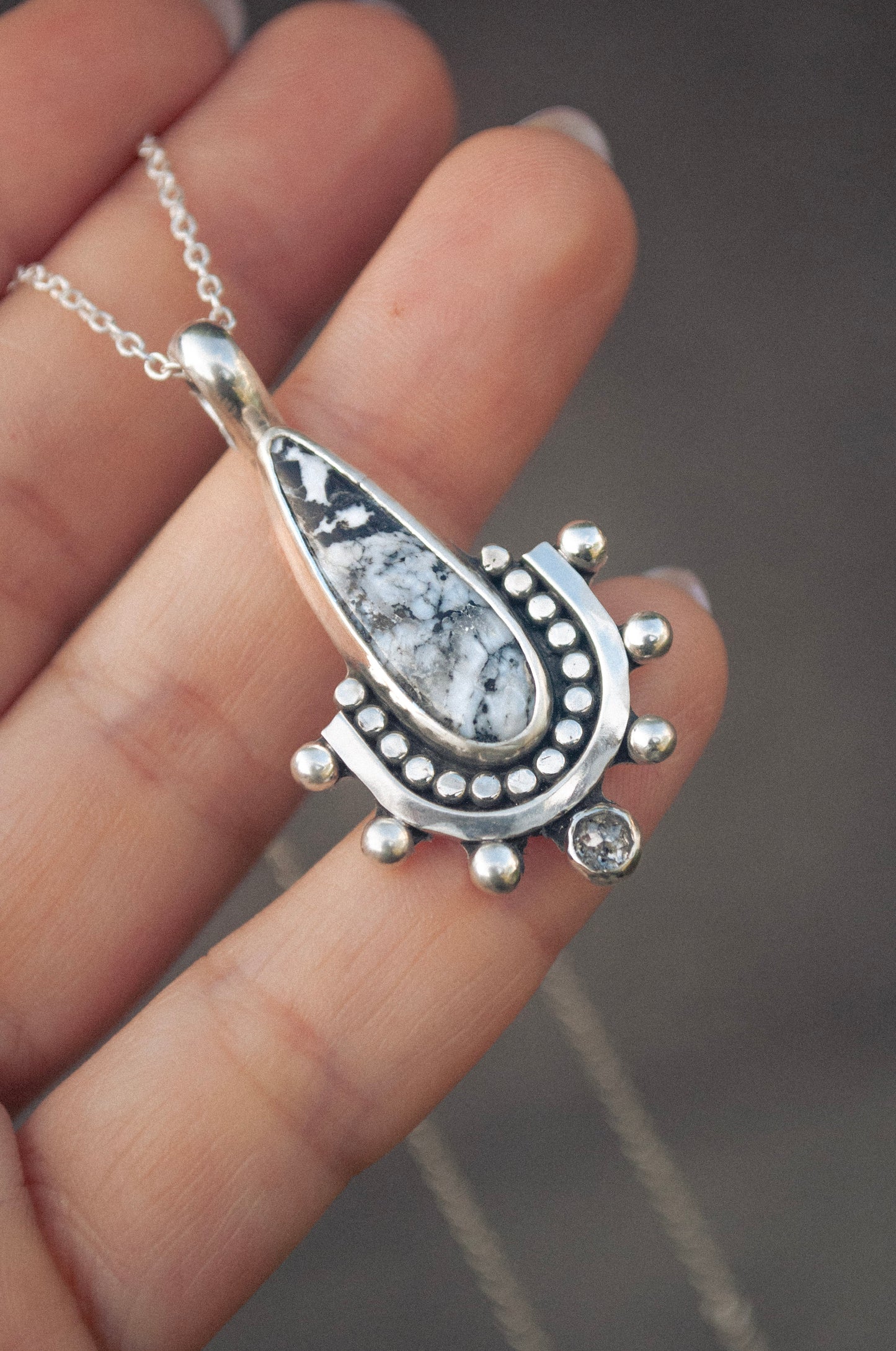Wayfinder Necklace - White Buffalo