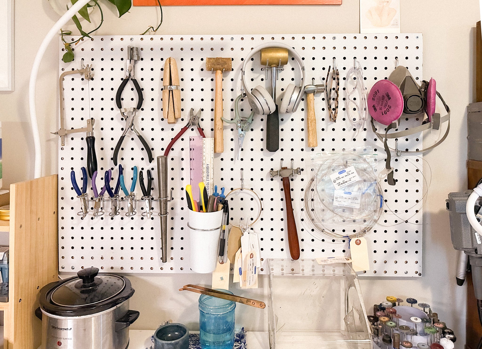 jewelry studio with tools to make jewelry