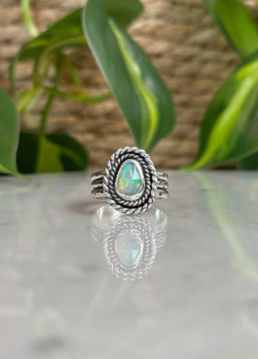 Thick Opal & Rope Ring - Size 7