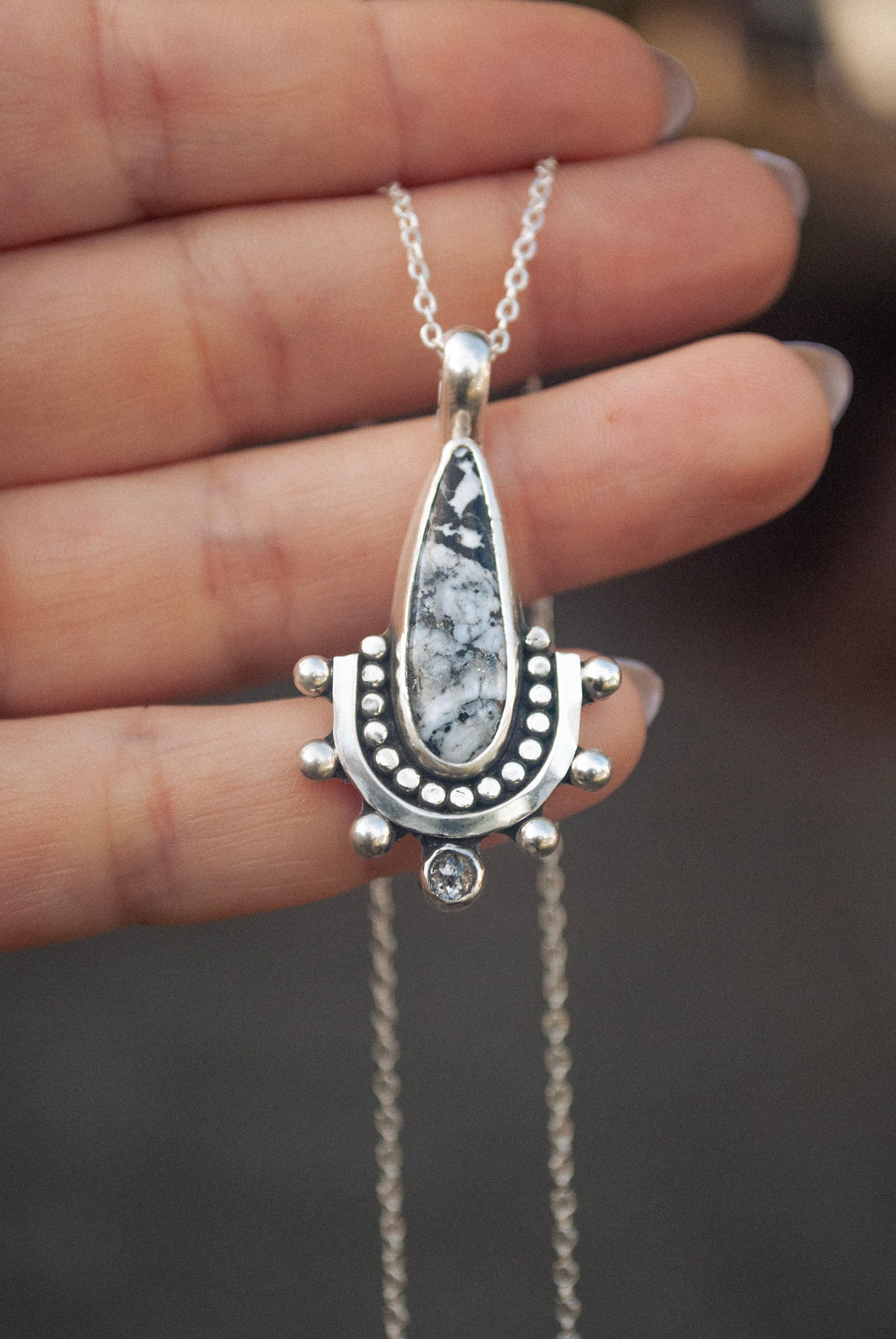 Wayfinder Necklace - White Buffalo