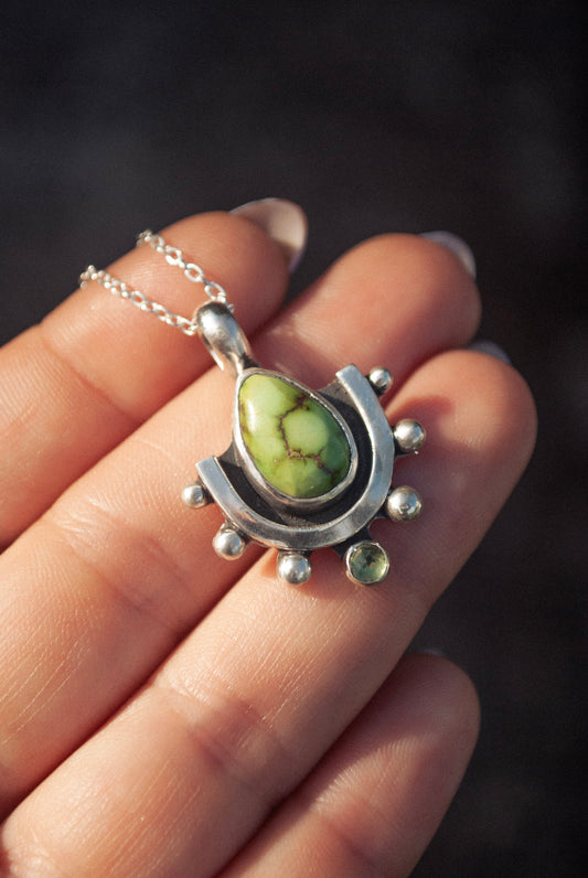Wayfinder Necklace - Sonoran Gold