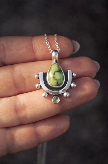 Wayfinder Necklace - Sonoran Gold