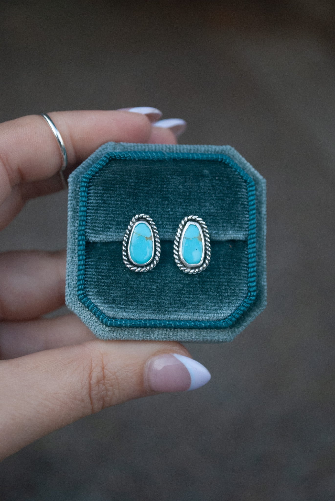 Stone & Rope Studs