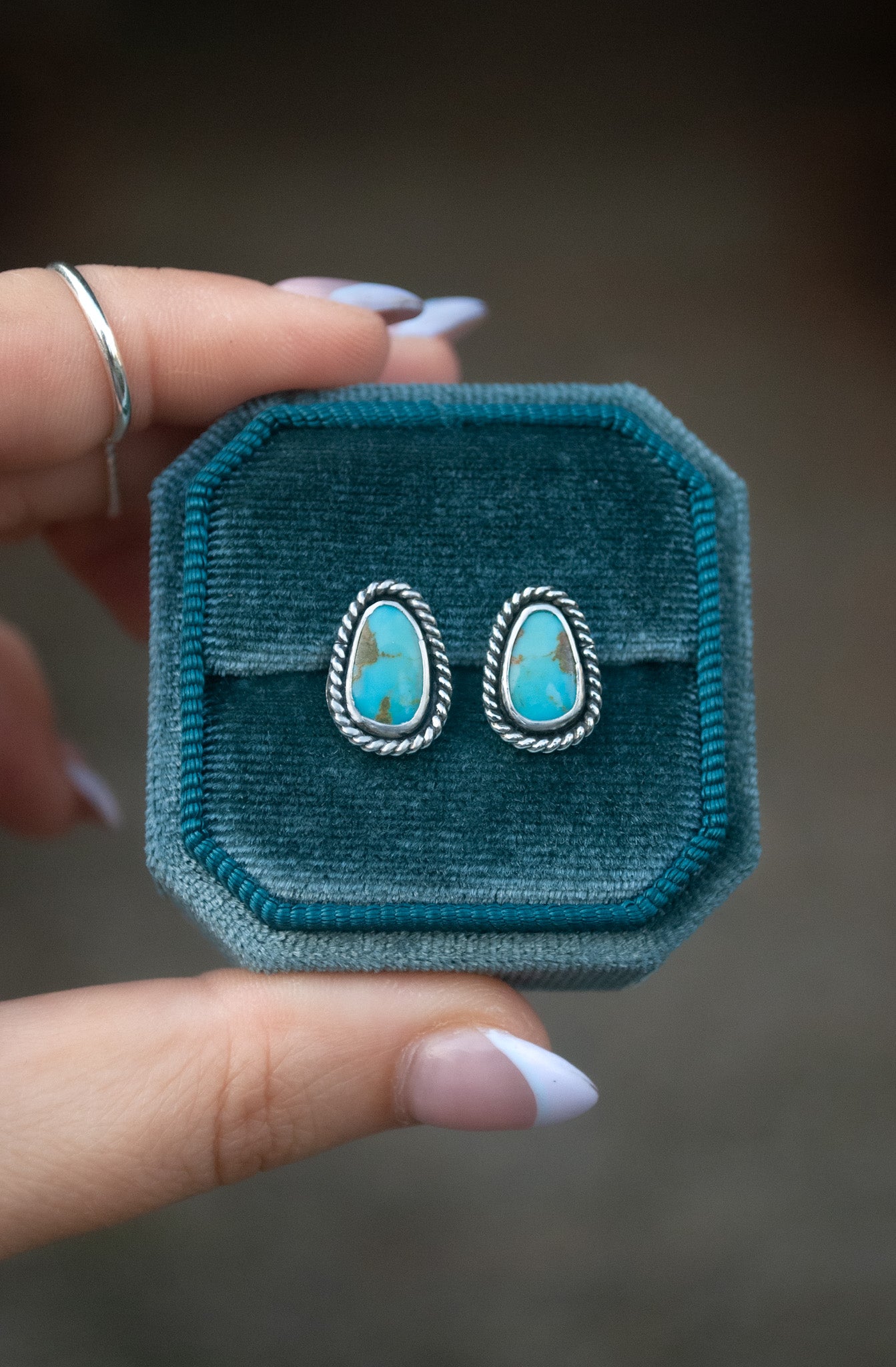 Stone & Rope Studs
