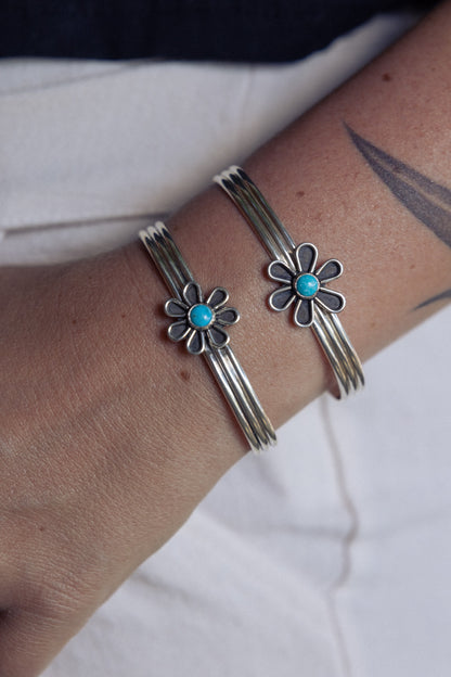 Flower Cuff - 5.5"